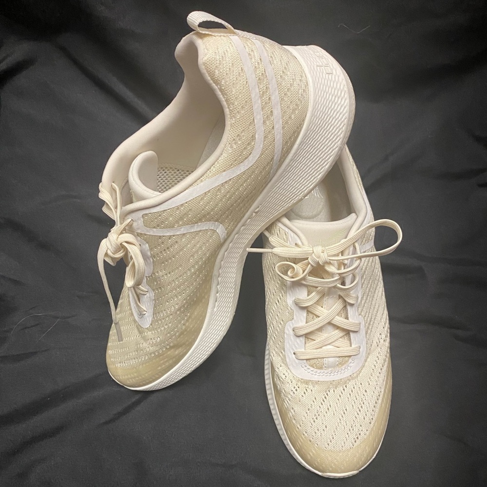 Dansko Women's Sneakers. EUR size 41/US size 10.5. Sky Ivory Mesh Athletic Shoe